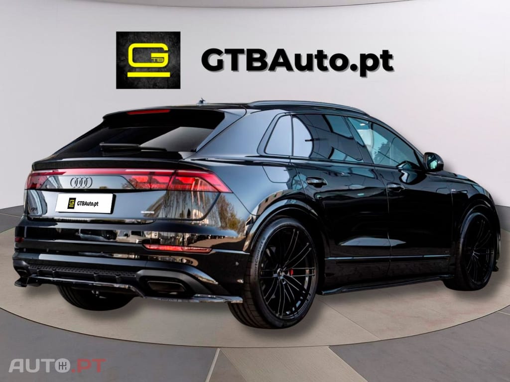 Audi Q8 60 TFSI e I.V.A DEDUTIVEL 