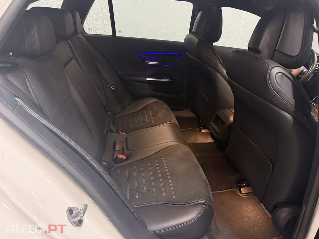 Mercedes-Benz C 220 d AMG Line