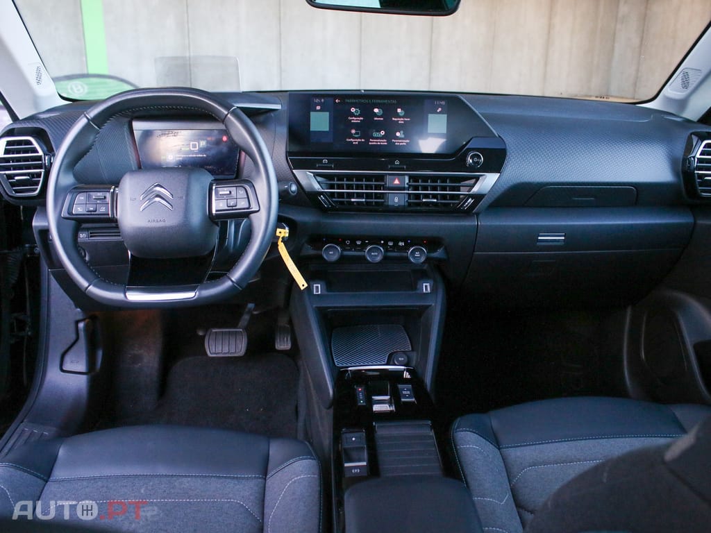 Citroen e-C4 C-Series