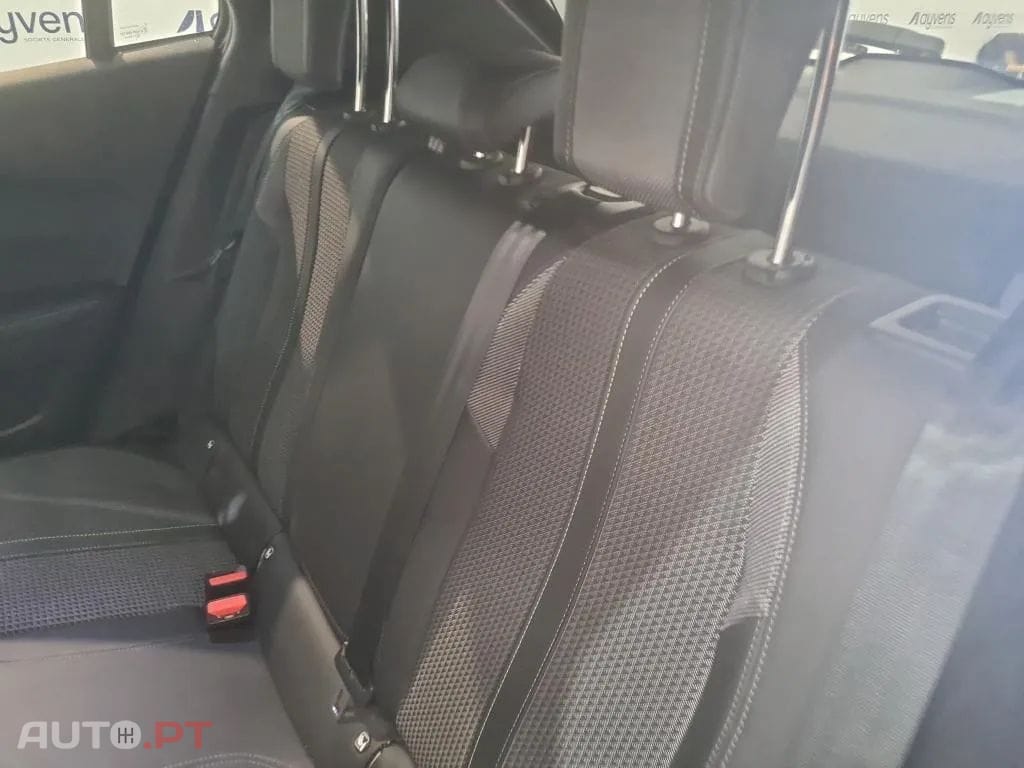 Peugeot 2008 1.5 BlueHDi GT