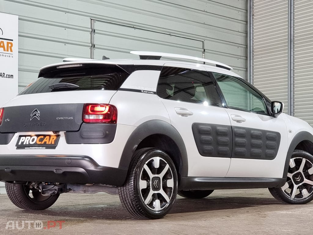 Citroen C4 Cactus 1.2 PureTech Shine EAT6