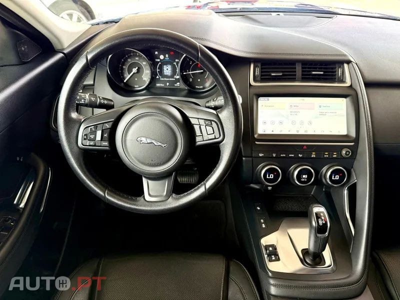 Jaguar E-Pace 2.0 i4D R-Dynamic S AWD Aut.