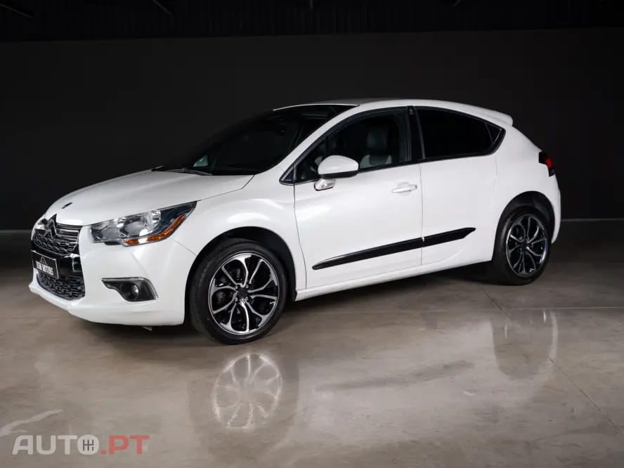 Citroen DS4 1.6 e-HDi So Chic CMP6