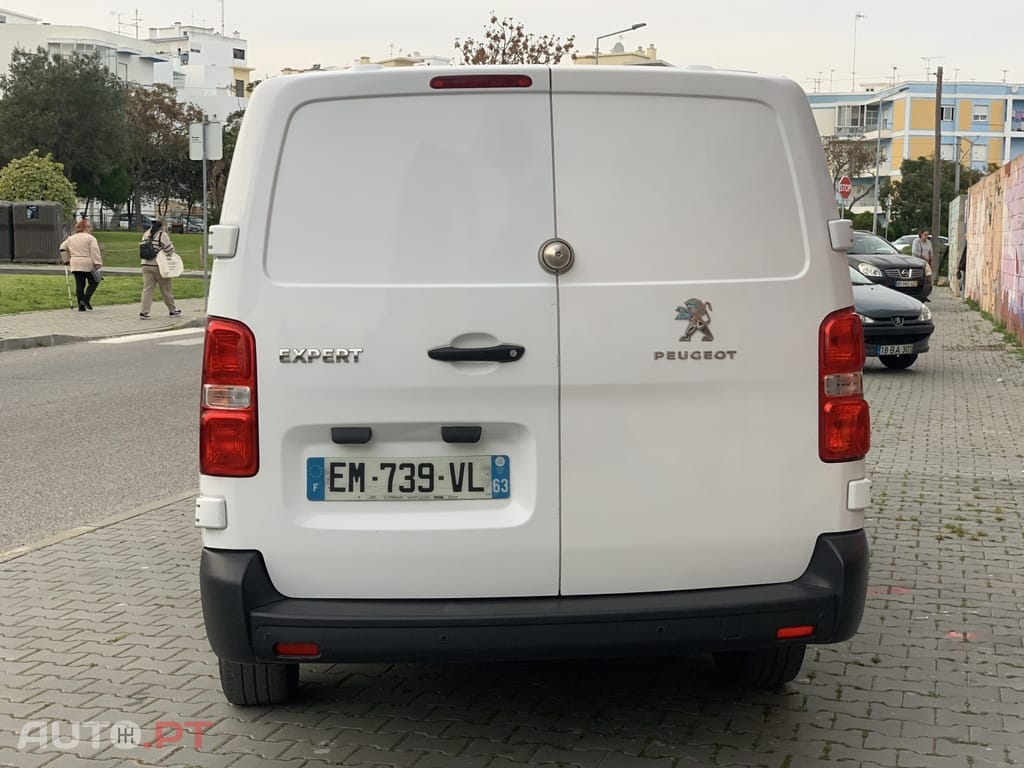 Peugeot Expert 2.0 BlueHDi L3H1 Pro Long