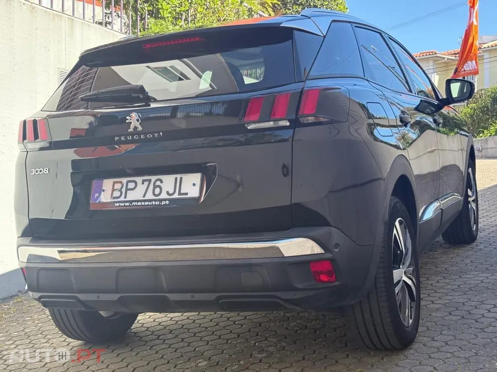 Peugeot 3008 1.2 PureTech Allure EAT8