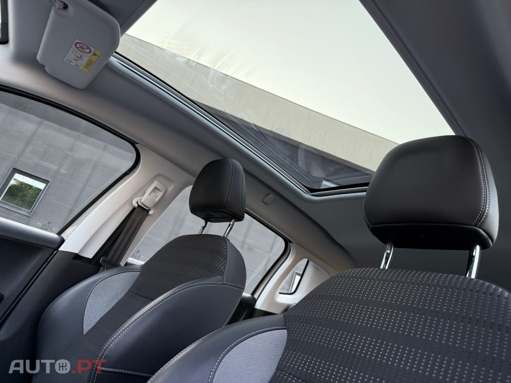 Peugeot 2008 1.2 PureTech Allure