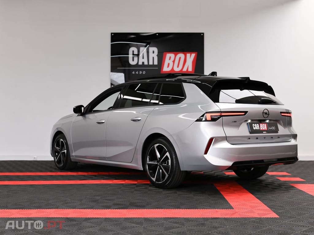 Opel Astra Sports Tourer 1.2 T GS Line