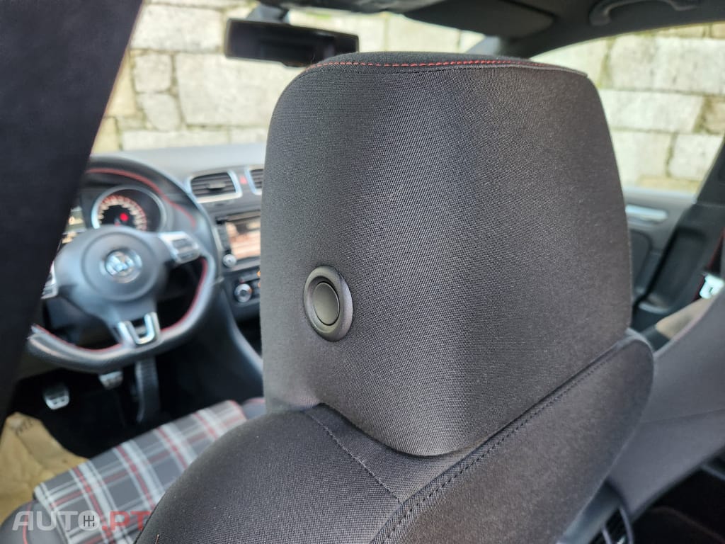 Volkswagen Golf 2.0 GTI Edition 35