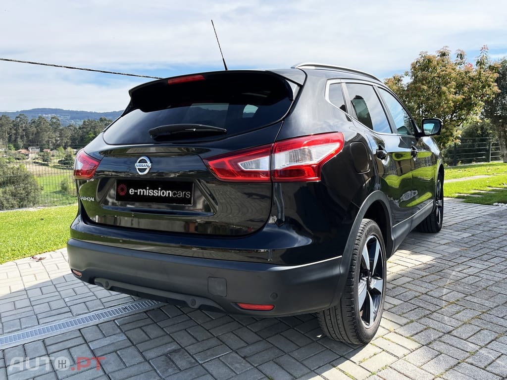 Nissan Qashqai 1.5 dCi N-Connecta 18 RS+PS