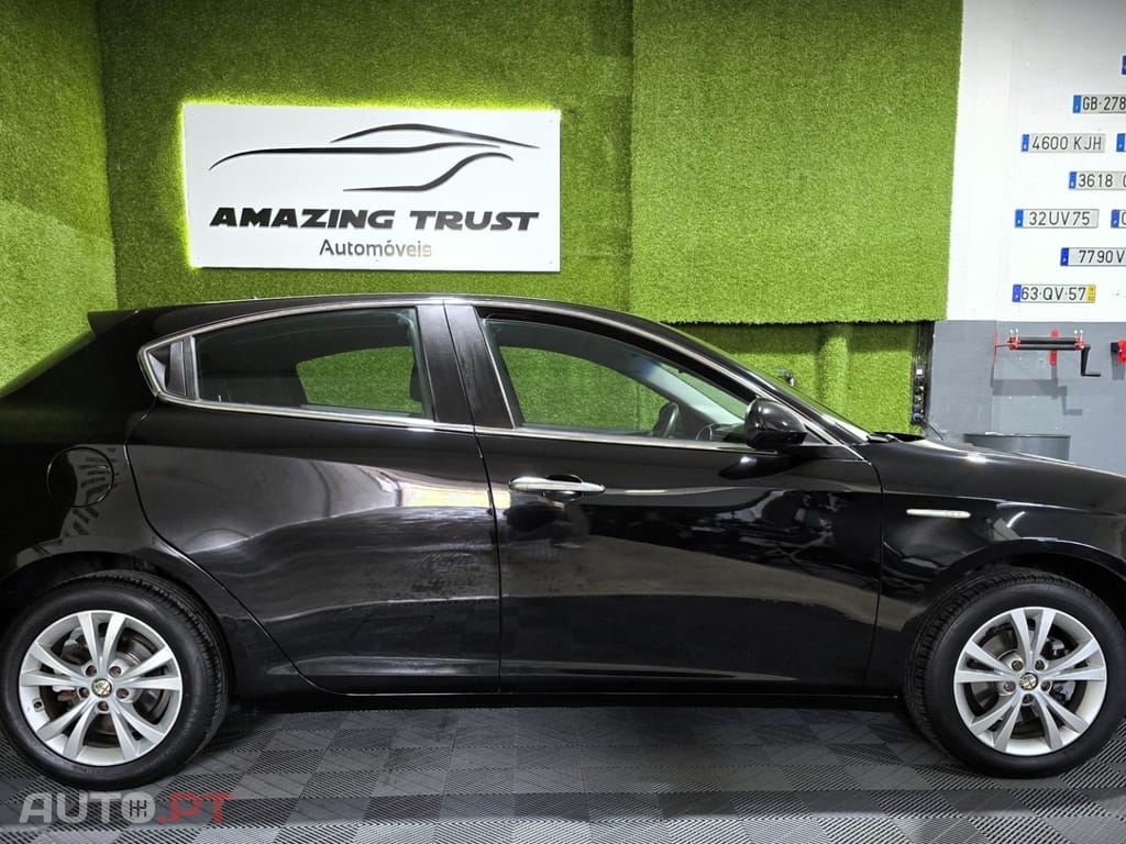 Alfa Romeo Giulietta 1.6 JTDm Distinctive