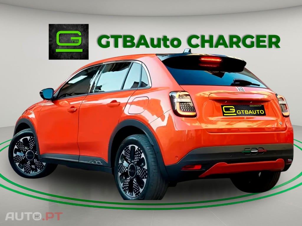 Fiat 600 e 54 kWh I.V.A DEDUTÍVEL 