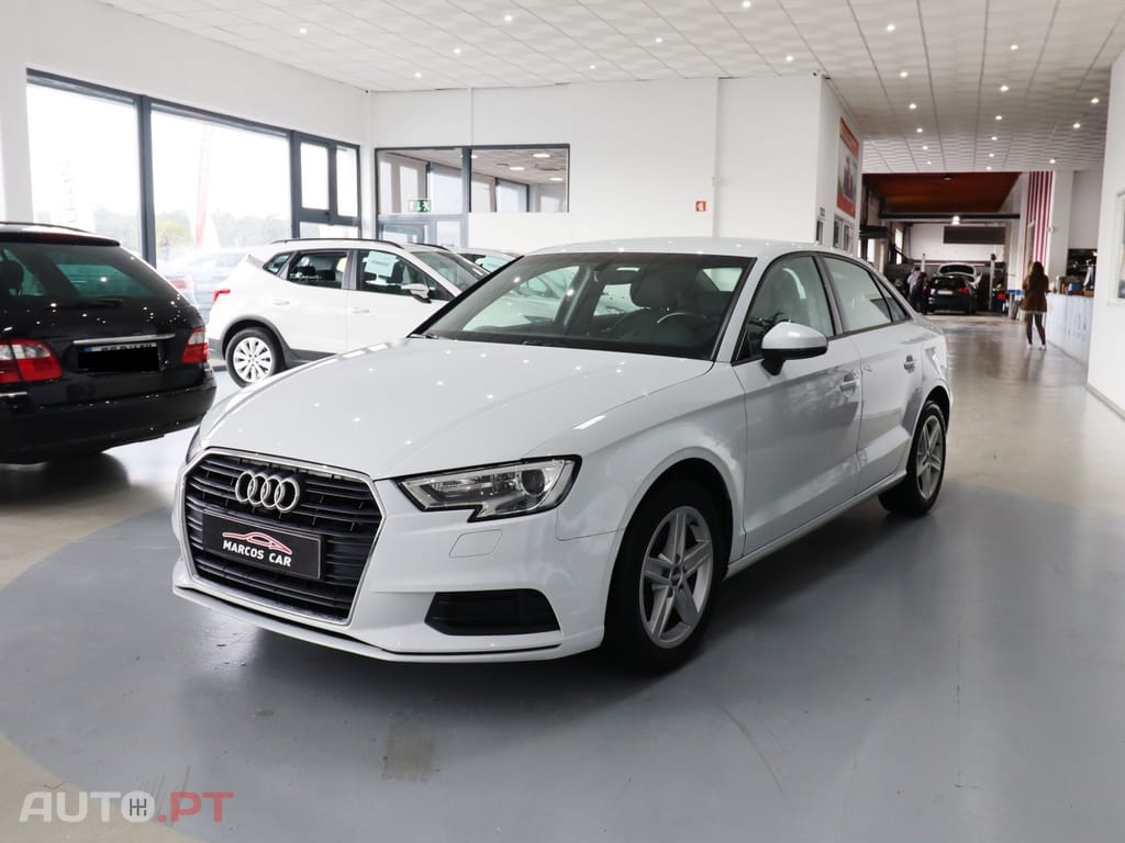 Audi A3 1.6 TDI Design — fotografia 3