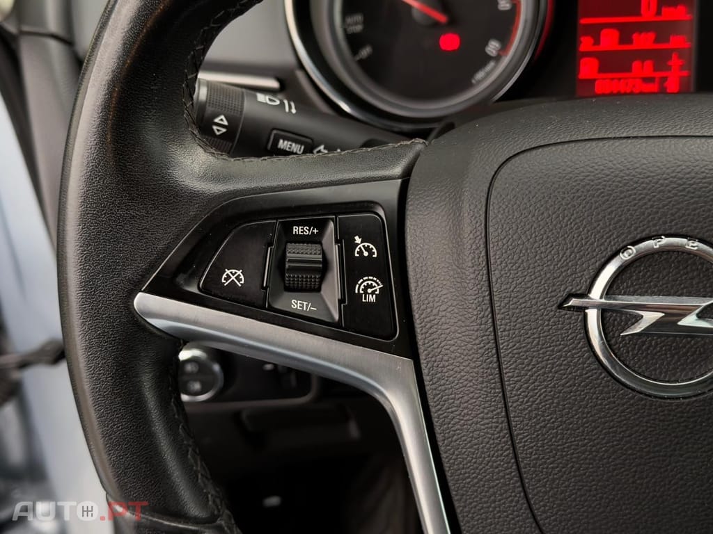 Opel Zafira 1.6 CDTi Executive