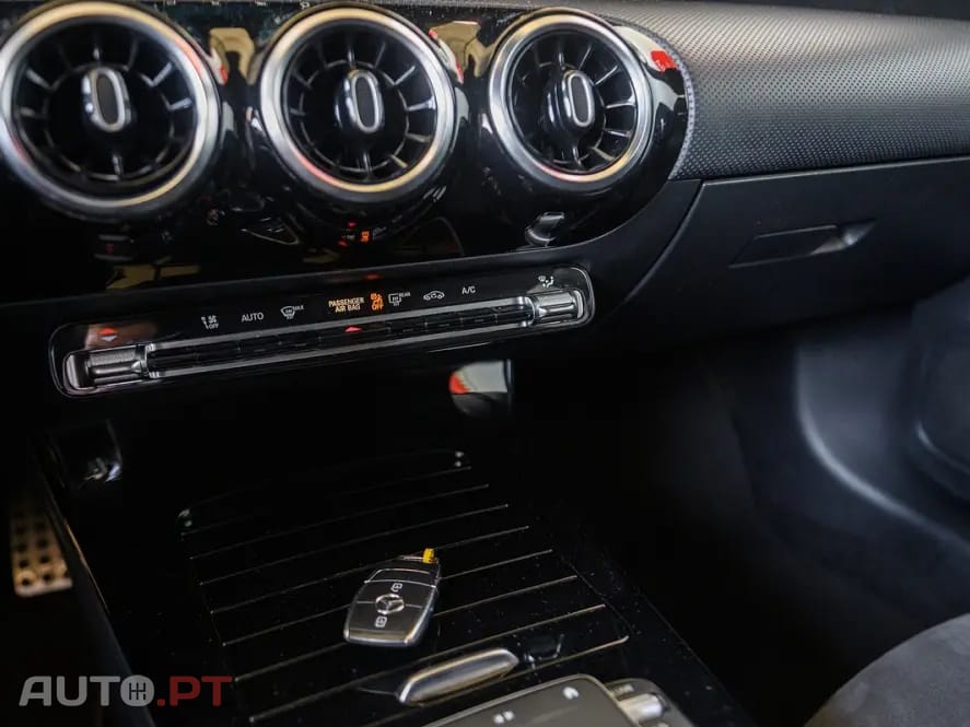 Mercedes-Benz A 180 d AMG Line Aut.