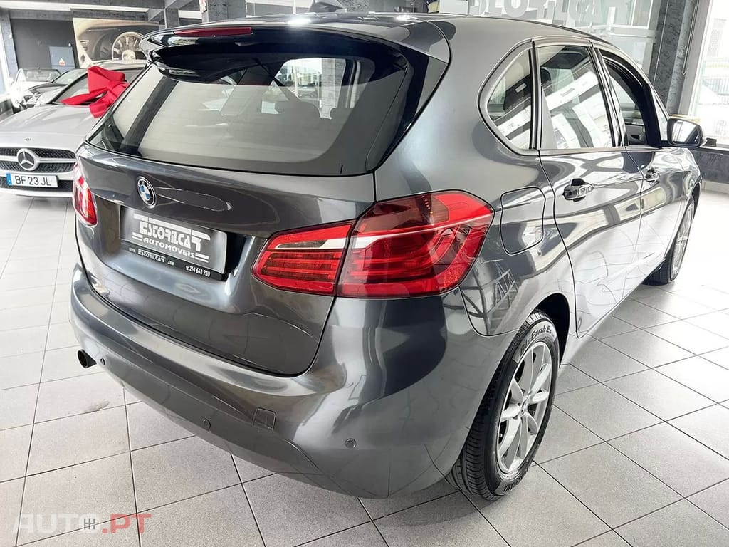 BMW 214 d Advantage
