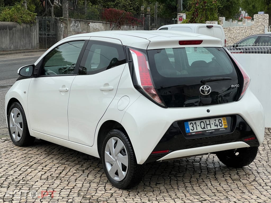 Toyota Aygo 1.0 X-Play+AC+X-Touch