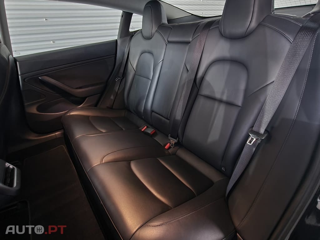 Tesla Model 3 LONGE RANGE DUAL MOTOR