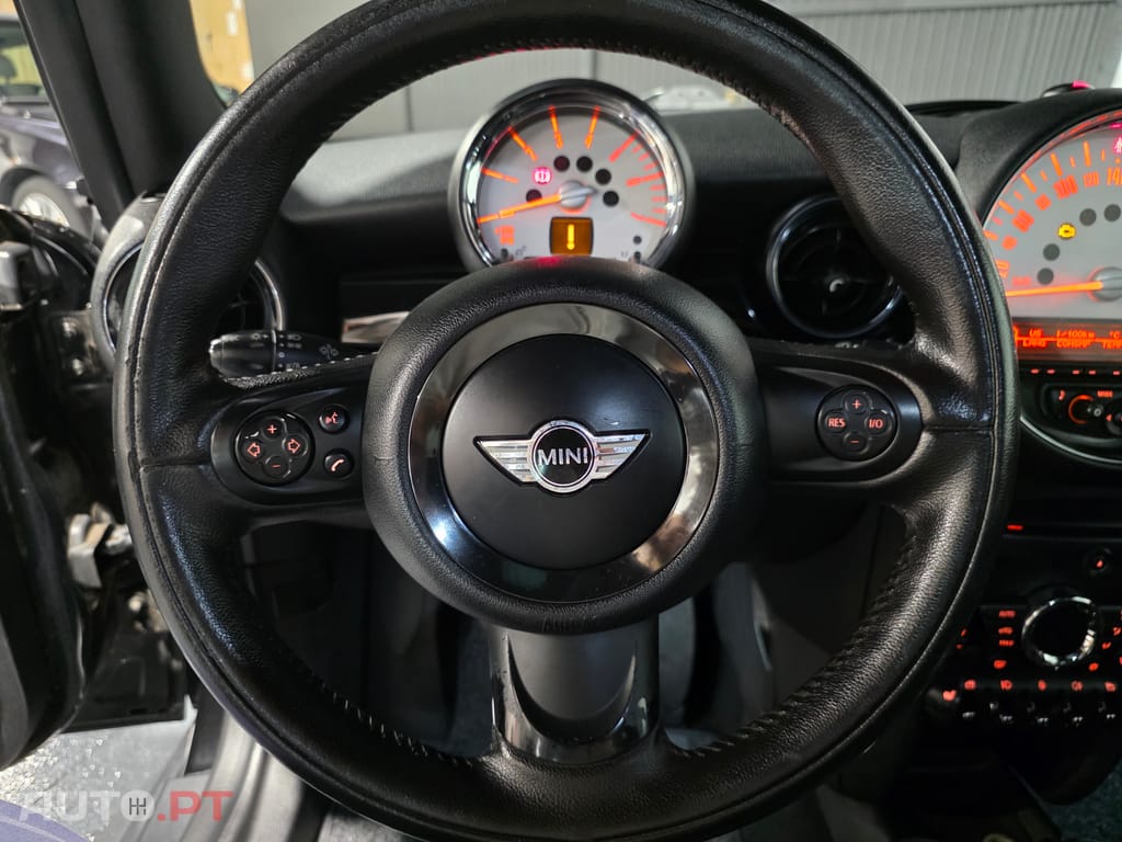 MINI Cooper d