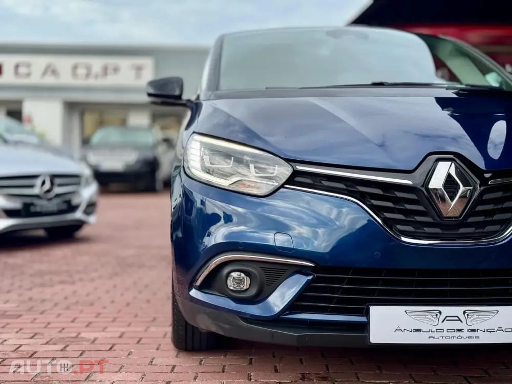 Renault Grand Scénic 1.7 Blue dCi Bose Edition EDC
