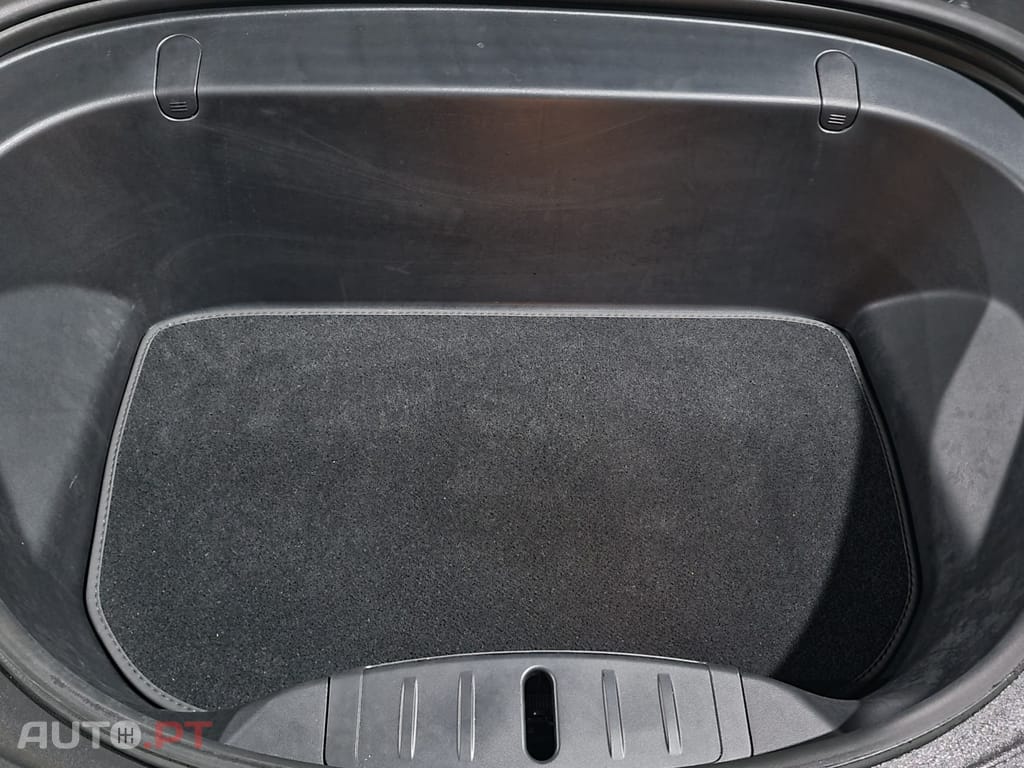 Tesla Model 3 Long Range Dual Motor