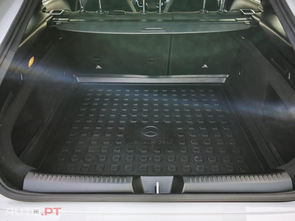 Mercedes-Benz CLA 180 d Shooting Brake Business Solutions Aut.