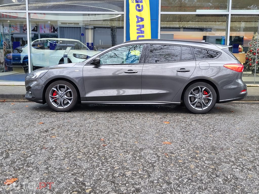 Ford Focus SW 1.0 EcoBoost MHEV ST-Line X