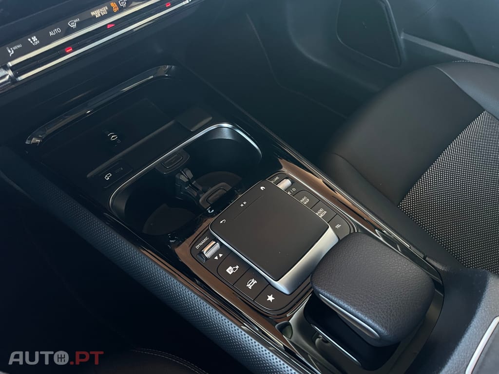 Mercedes-Benz GLA 250 e Progressive