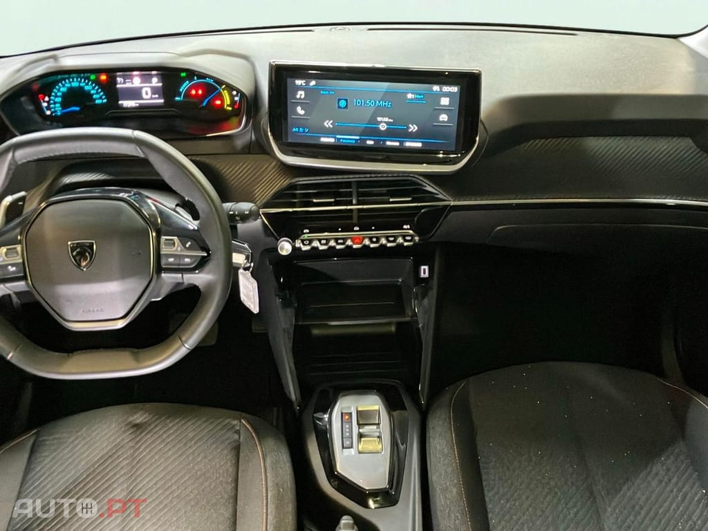 Peugeot 208 1.2 Hybrid Allure e-DCS6