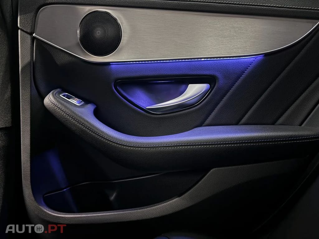 Mercedes-Benz C 300 de T 9G-TRONIC AMG Line