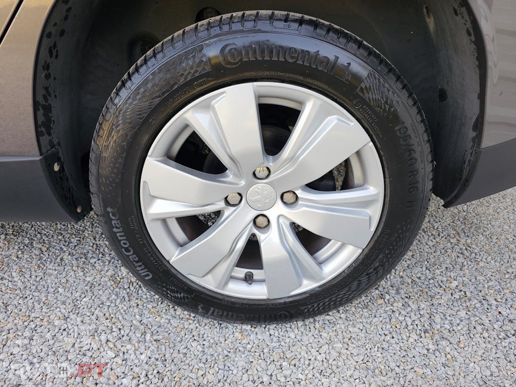 Peugeot 2008 1.2 PureTech Active