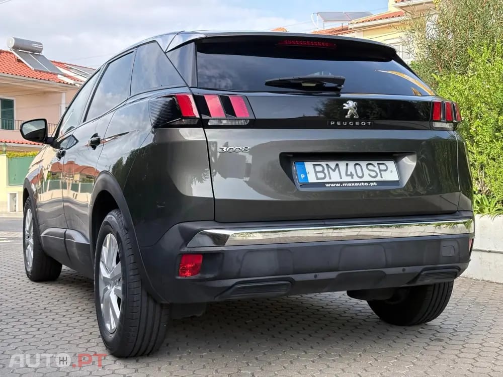 Peugeot 3008 1.2 PureTech Allure EAT8