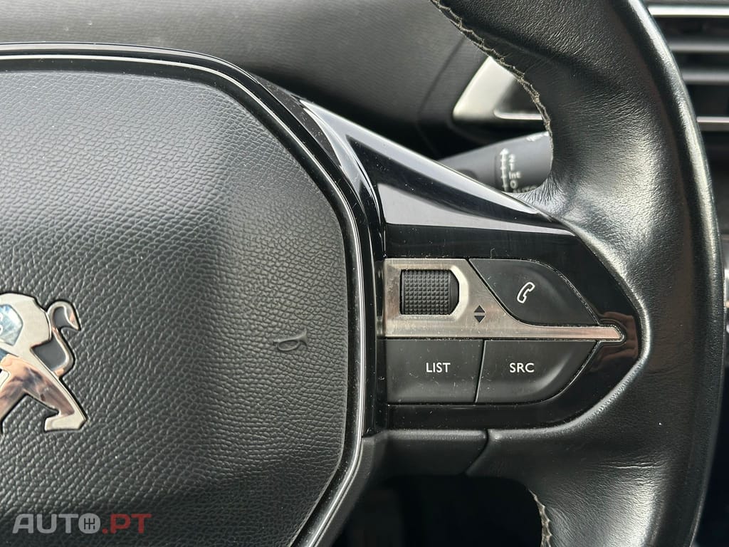 Peugeot 3008 1.5 BlueHDi Allure