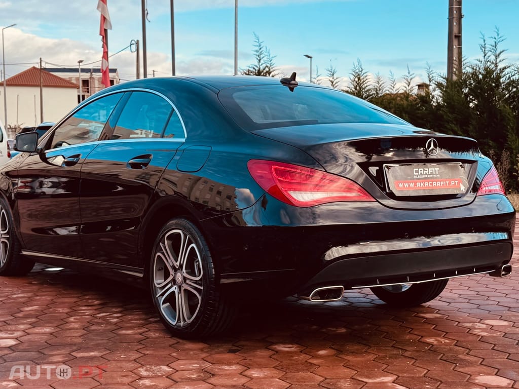 Mercedes-Benz CLA 220 CDi Urban Aut.111g
