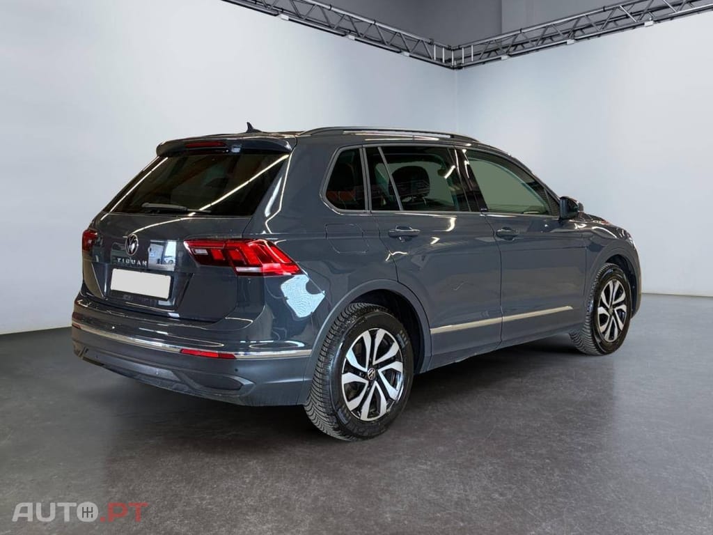 Volkswagen Tiguan 2.0 TDI Active DSG