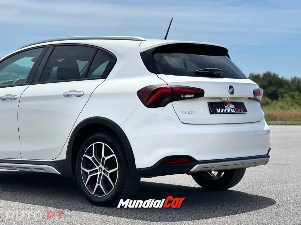 Fiat Tipo 1.3 Multijet Cross