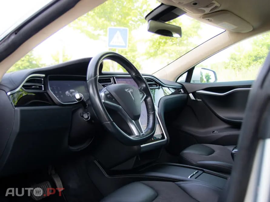 Tesla Model S 70D AWD