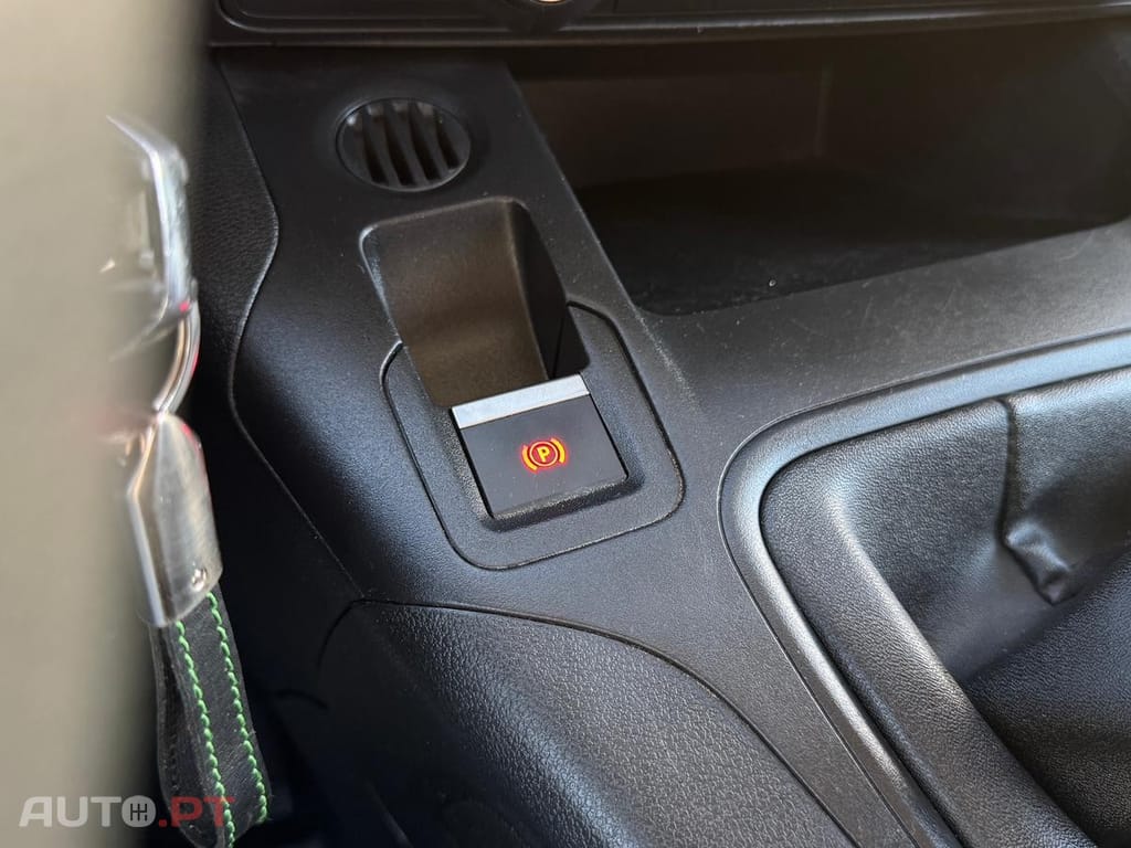 Citroen Berlingo 102 CAVALOS L 1 H 1