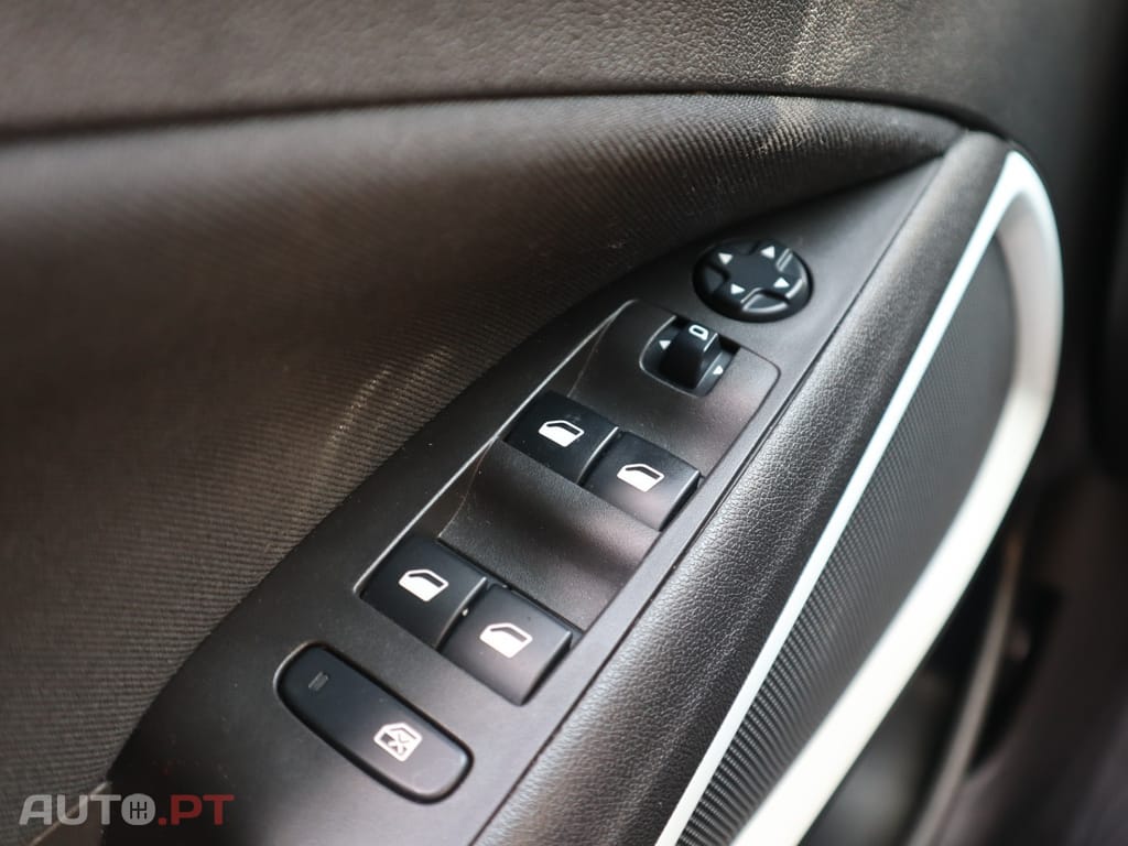 Opel Crossland X 1.2 2020