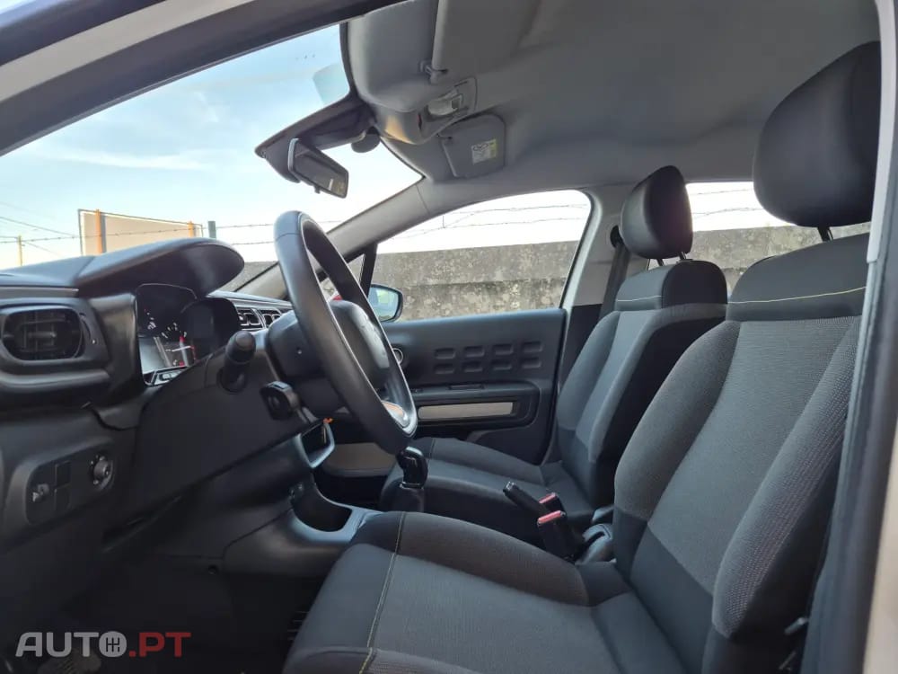 Citroen C3 Pure Tech S&S Live