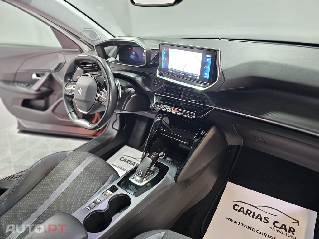 Peugeot 2008 1.5 BlueHDi Active Pack EAT8