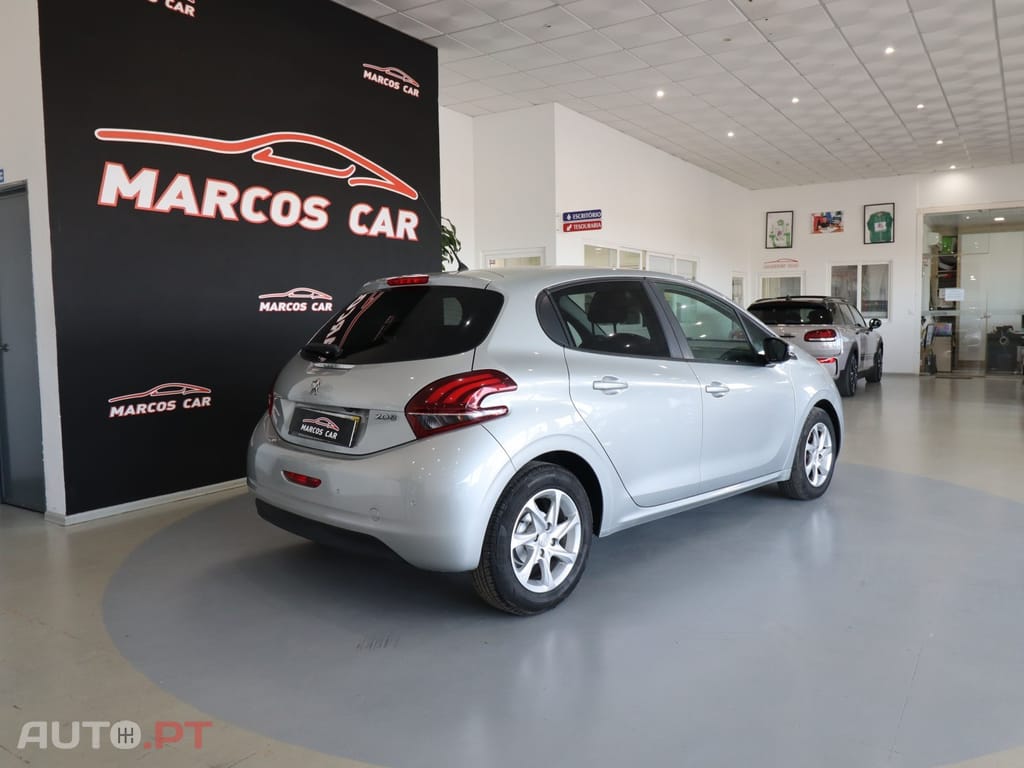 Peugeot 208 1.2 PureTech Active
