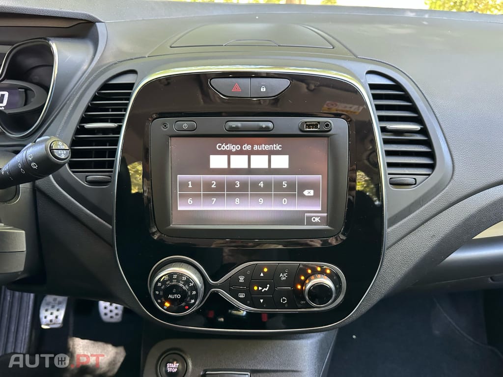 Renault Captur 1.5 dCi Initiale Paris