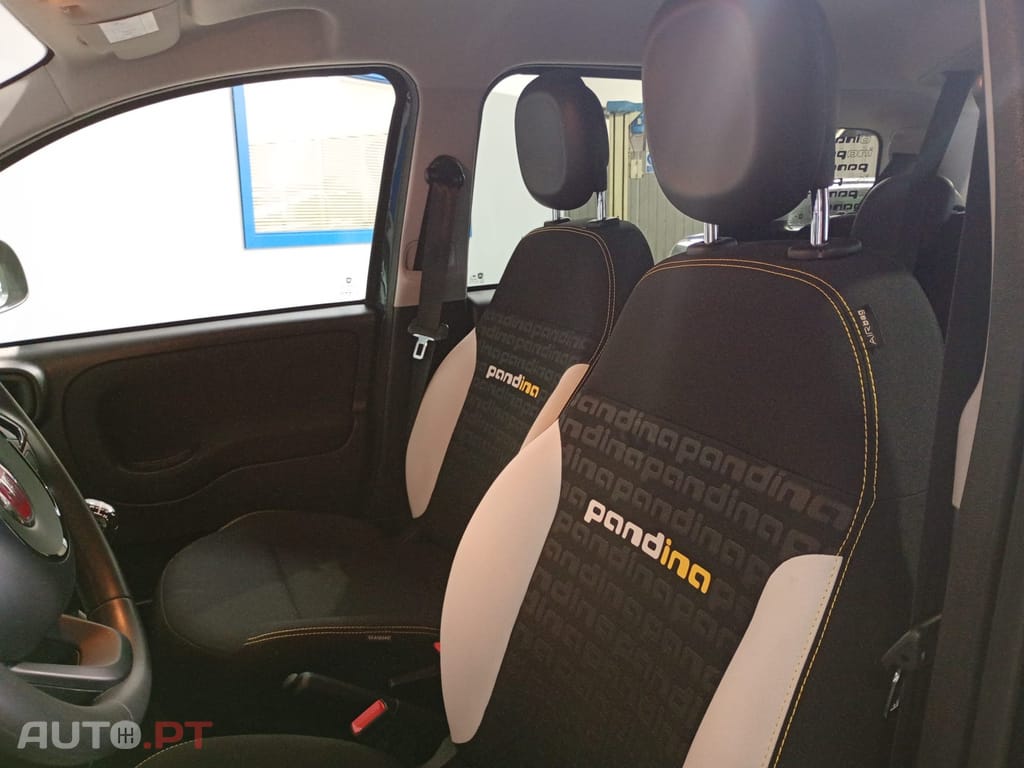 Fiat Panda 1.0 Hybrid Pandina