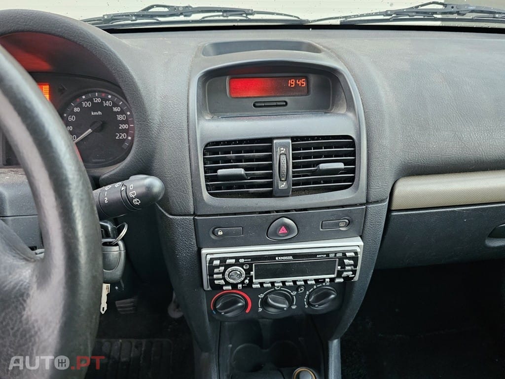 Renault Clio 1.2 Confort Authentique
