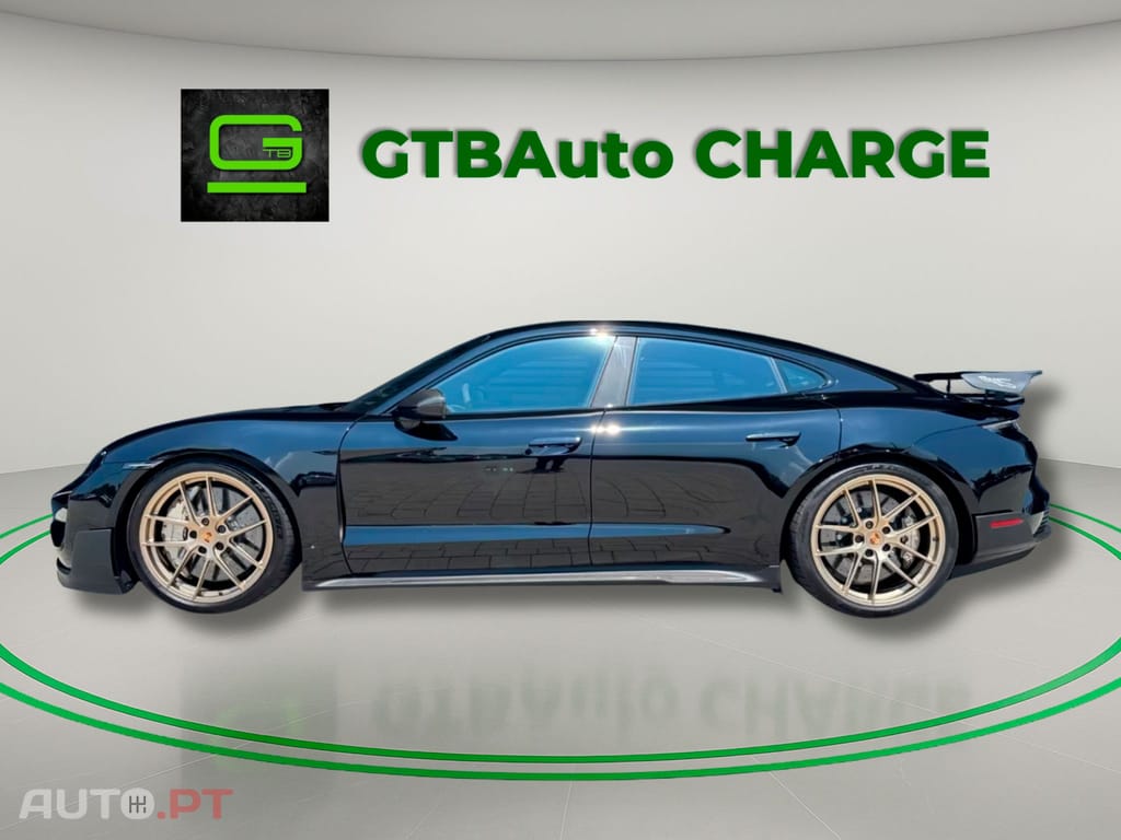 Porsche Taycan I.V.A DEDUTIVEL Turbo GT Weissach