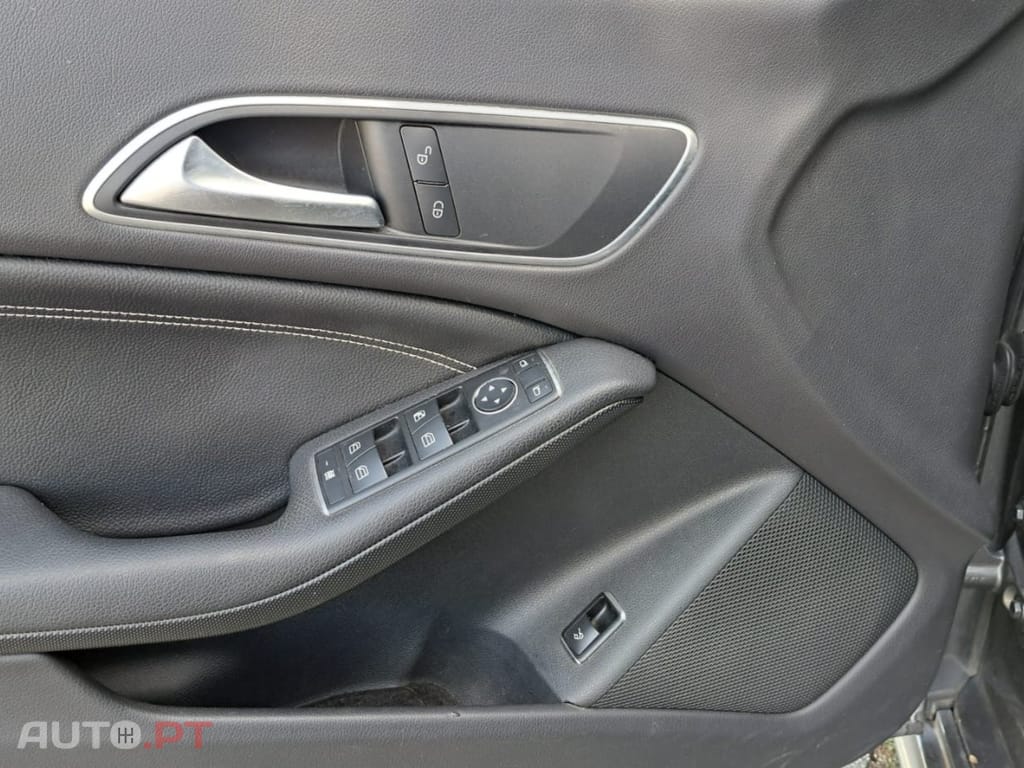 Mercedes-Benz CLA 180 d Urban