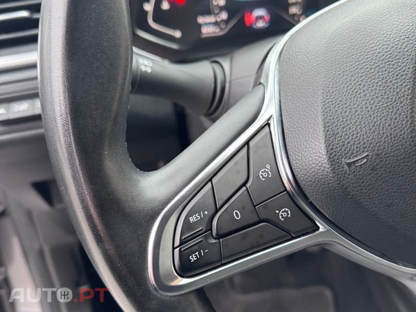 Renault Captur 1.0 TCe Intens