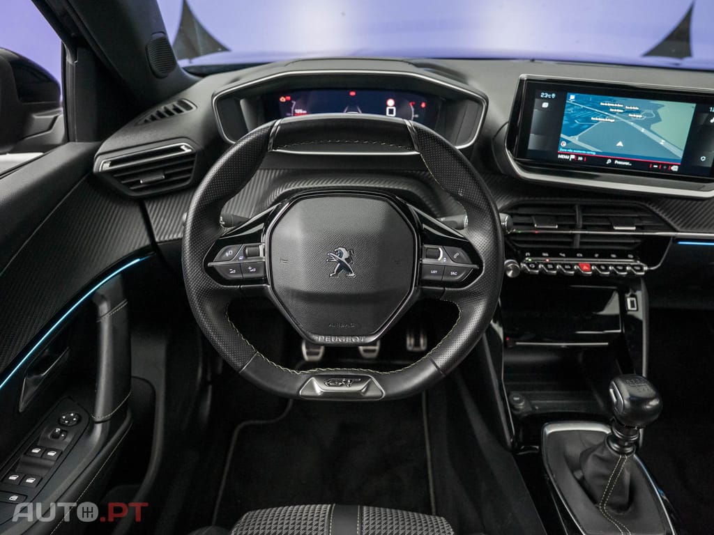 Peugeot 2008 1.2 PureTech GT