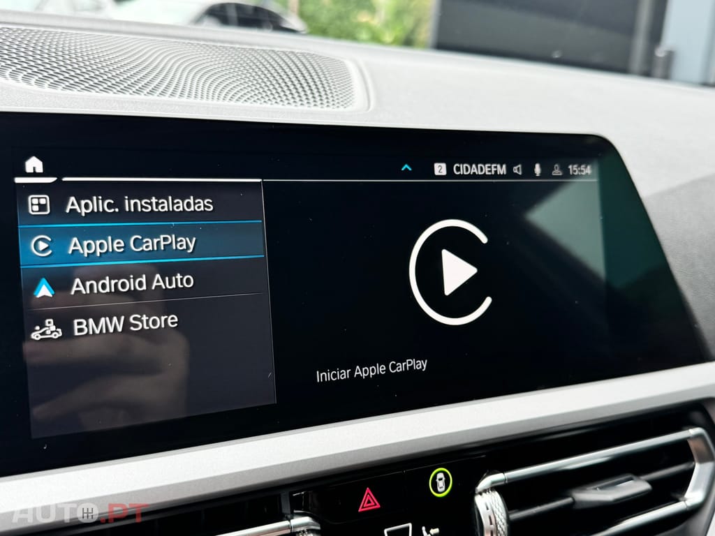 BMW 320 e Touring Auto