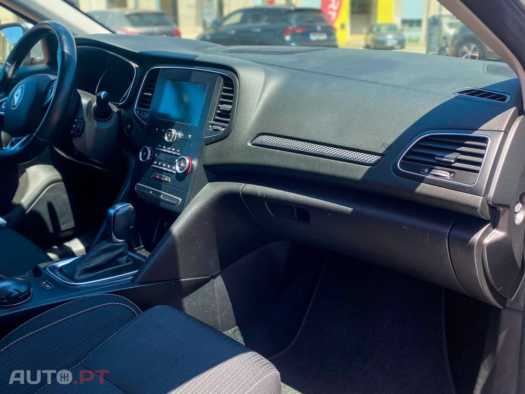 Renault Mégane Sport Tourer 1.5 Blue dCi Intens EDC